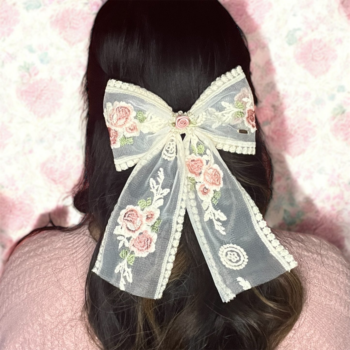 AMELIA ROSE BOW