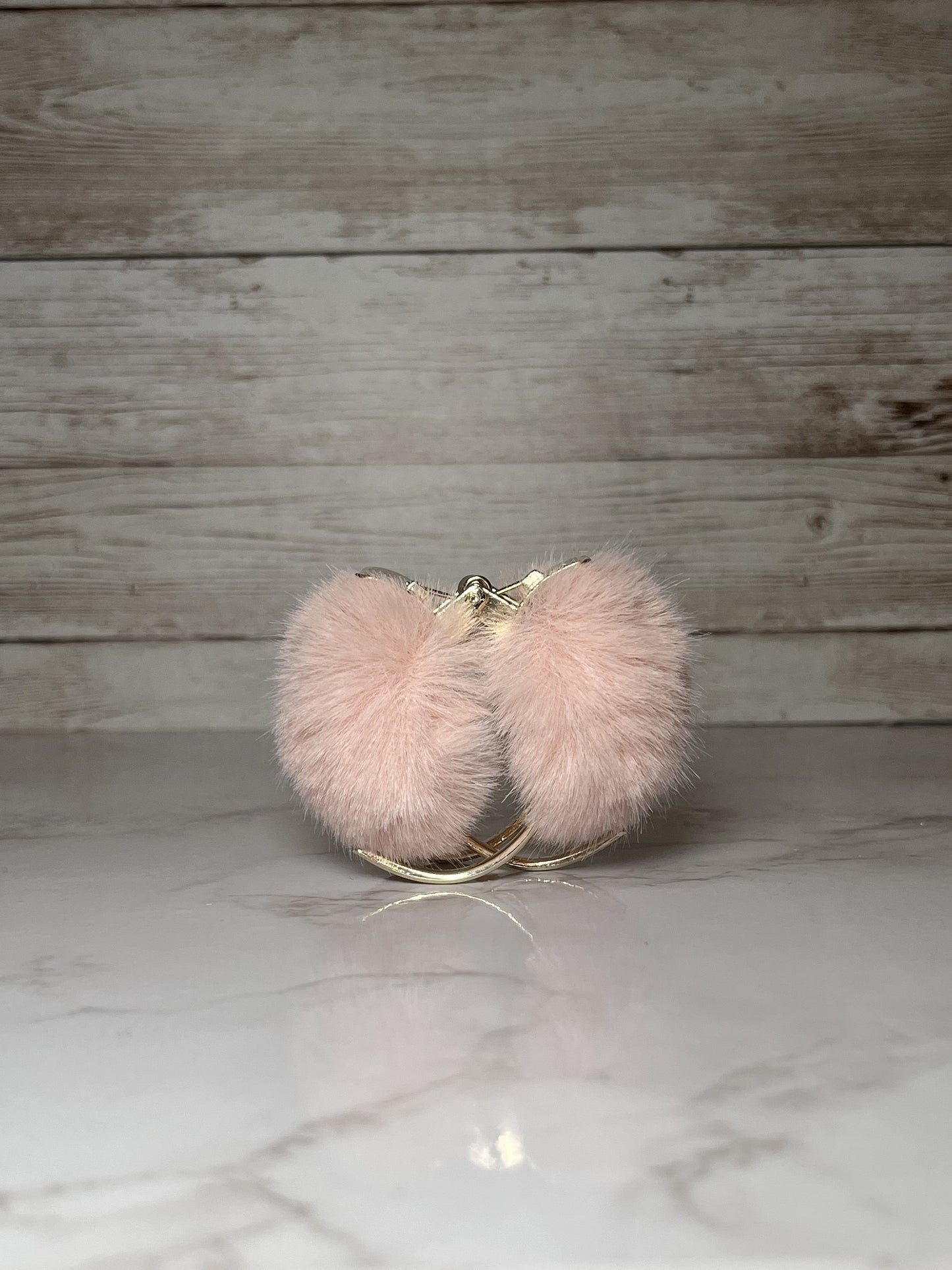 HAIR CLAW - POM POM PINK