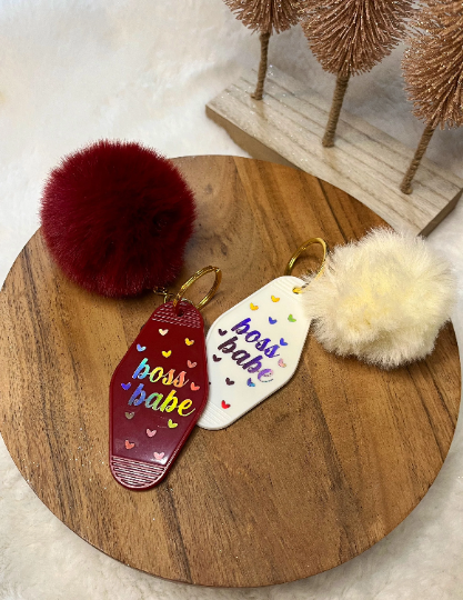 VINTAGE POMPOM KEYCHAIN - RED