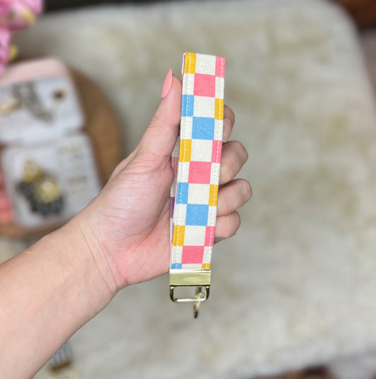 WRISTLET LANYARD - MULTI-COLORED CHECKERED